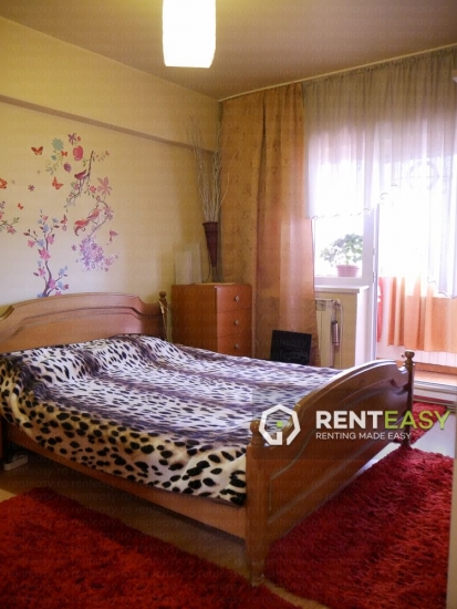 Apartament cu 3 camere de vanzare in Pacurari