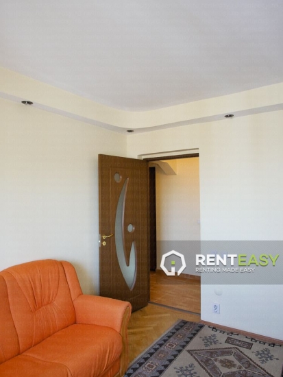 Ideal investitie! Apartament cu 3 camere in Centru langa UMF
