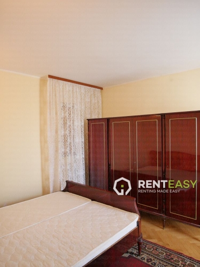Ideal investitie! Apartament cu 3 camere in Centru langa UMF