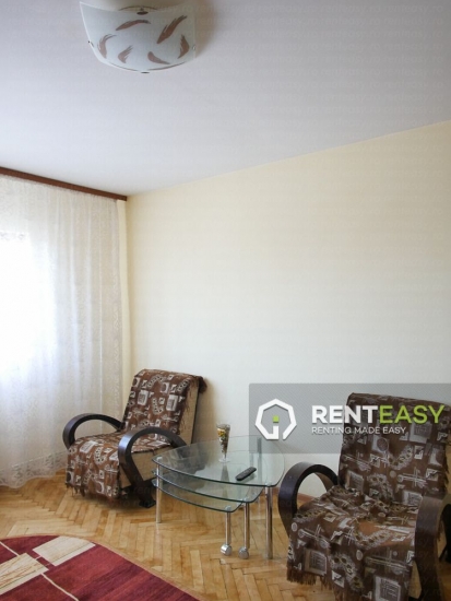 Ideal investitie! Apartament cu 3 camere in Centru langa UMF