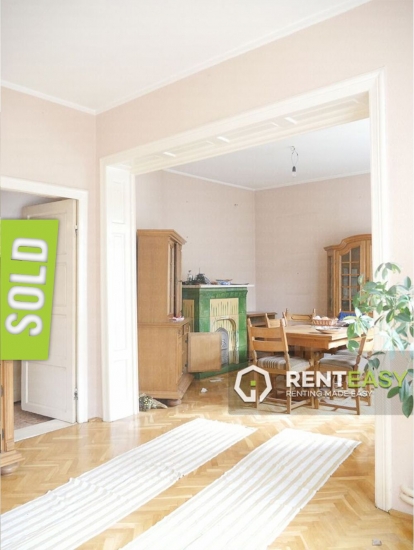 Vila cu 5 camere de vanzare situata in Copou