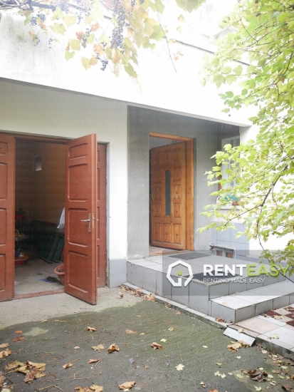 Vila cu 5 camere de vanzare situata in Copou