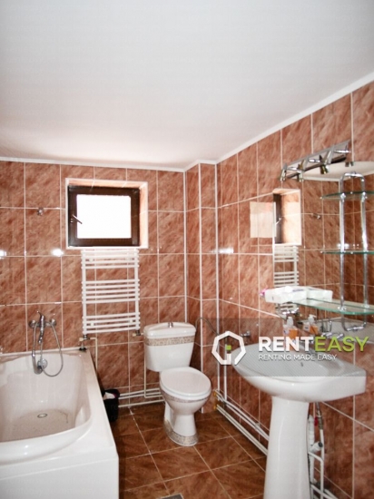 Vila cu 6 Camere de Vanzare in Copou - Agronomie