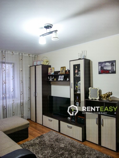 Apartament cu 2 camere in Podul Ros de vanzare