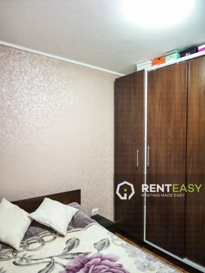 Apartament cu 2 camere in Podul Ros de vanzare