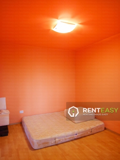 Apartament cu 3 camere de vanzare in zona Cantemir - Palas