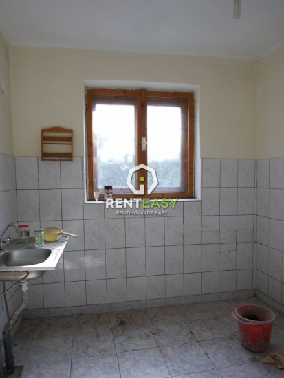 Casa 4 camere de vanzare in Iasi 