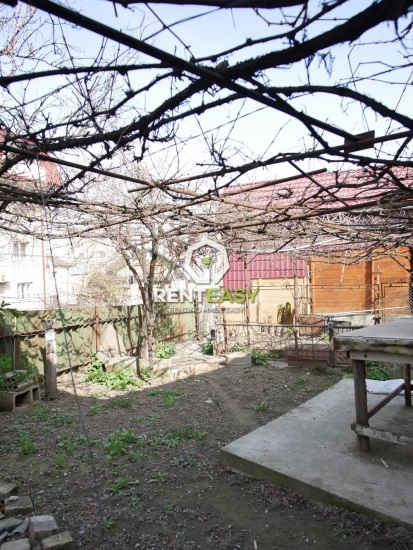 Casa 4 camere de vanzare in Iasi 