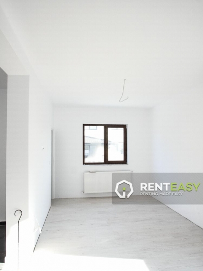 Apartament cu o camera si mansarda de vanzare in Moara de Vant