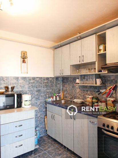 Apartament cu 3 camere de vanzare in zona Canta