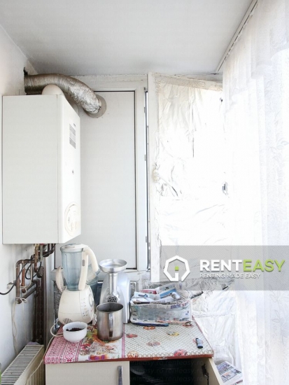 Apartament cu 3 camere de vanzare in zona Canta
