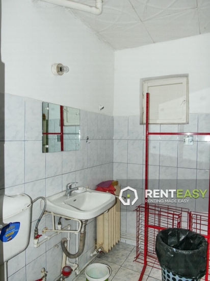 Spatiu comercial de vaznare in zona Primaverii