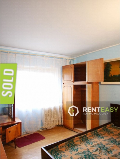 Apartament cu 3 camere in zona Canta de vanzare