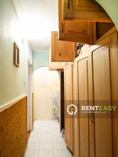 Apartament cu 3 camere in zona Canta de vanzare