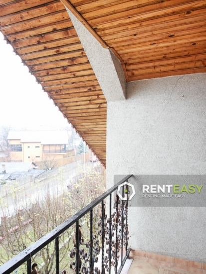 VIla 300 mp de vanzare in Visan