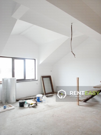 Apartament cu 4 camere de vanzare in zona Moara de Vant