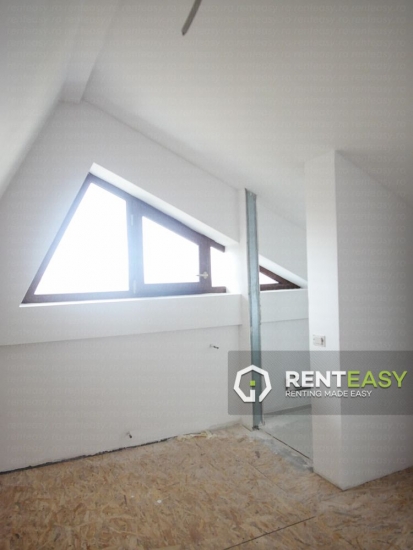 Apartament cu 4 camere de vanzare in zona Moara de Vant