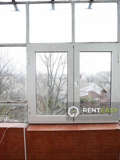 Apartament cu 3 camere de vanzare in zona Centru - UMF