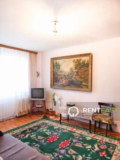 Apartament cu 4 camere in Podu Ros de vanzare