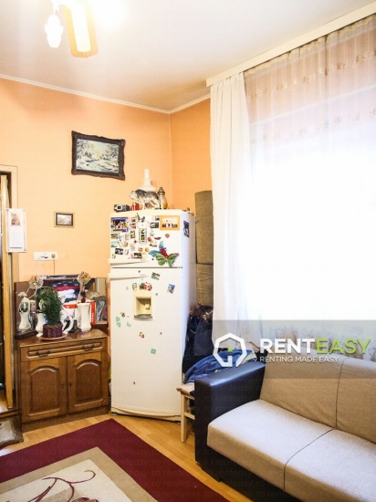 Apartament cu 2 Camere in Centru la Casa pentru Vanzare
