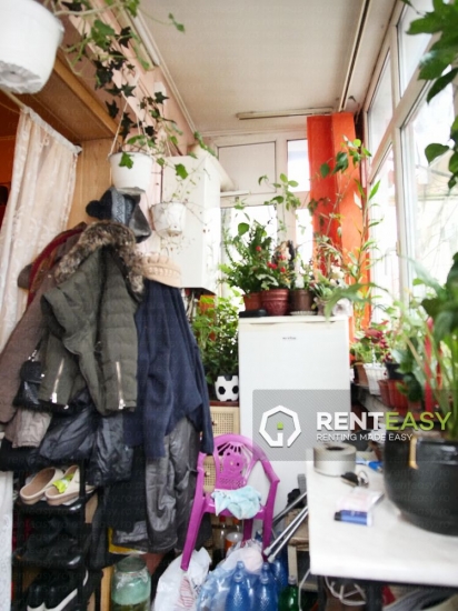 Apartament cu 2 Camere in Centru la Casa pentru Vanzare