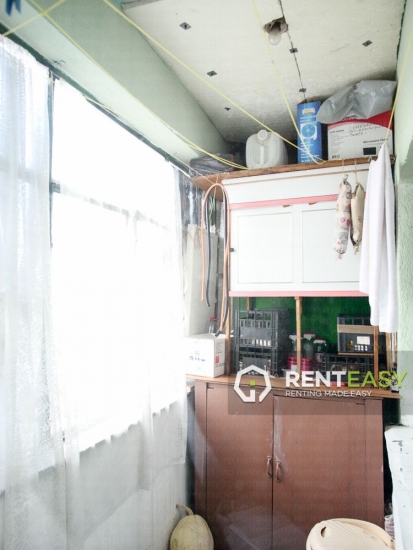 Apartament cu 4 camere de vanzare in Podul Ros