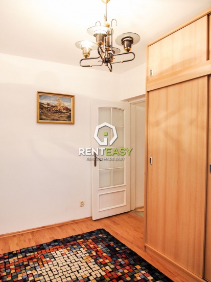 Apartament cu 4 camere de vanzare in Pacurari