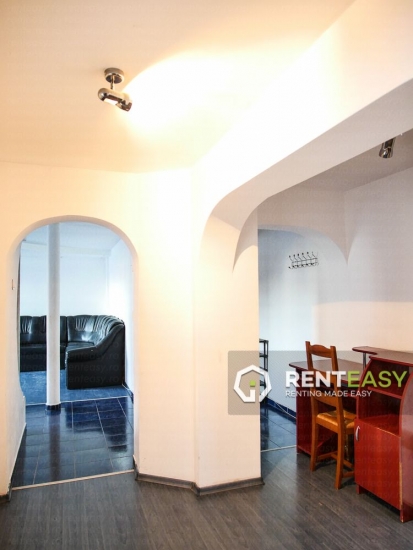 Apartament 3 camere in Pacurari de vanzare