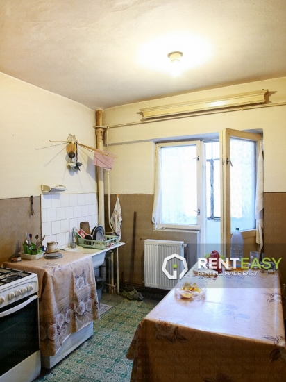 Apartament cu 4 Camere pentru Vanzare in Centru - Stefan cel Mare