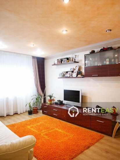 Apartament 3 Camere in Canta de vanzare