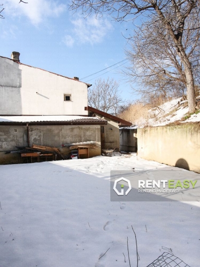 Casa cu 4 Camere in zona Arcu pentru Vanzare