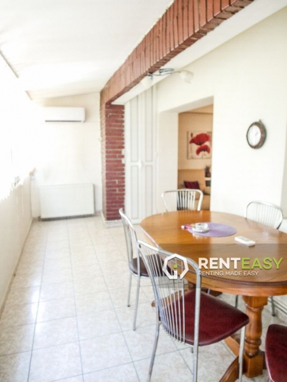 Apartament cu 3 camere de vanzare Independentei - UMF