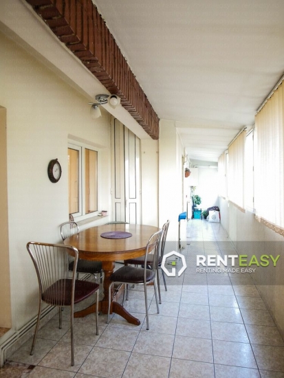 Apartament cu 3 camere de vanzare Independentei - UMF