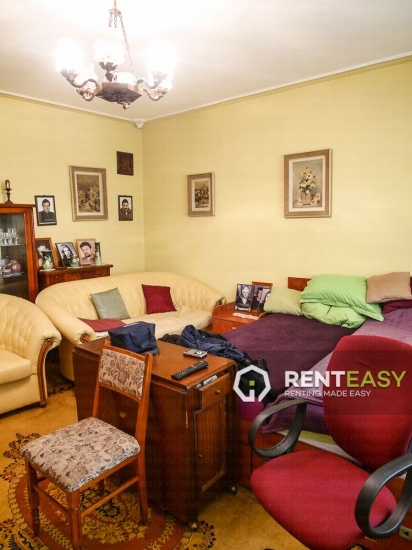 Vila cu 2 Nivele pentru Vanzare in zona Centrala