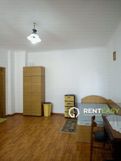 Apartament cu o camera de vanzare in zona Centrala