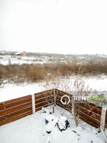 Duplex oferit spre vanzare situat in zona Pacurari 