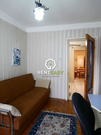 De Vanzare! Apartament cu 3 camere in zona Garii