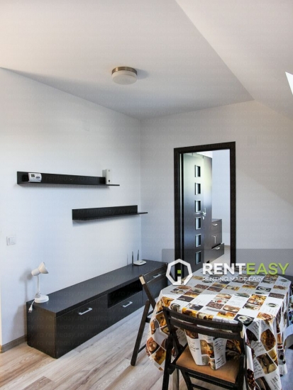 Apartament cu 3 camere de vanzare in Tatarasi
