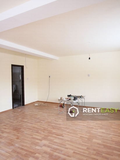 Vila cu 4 camere de vanzare in zona Copou