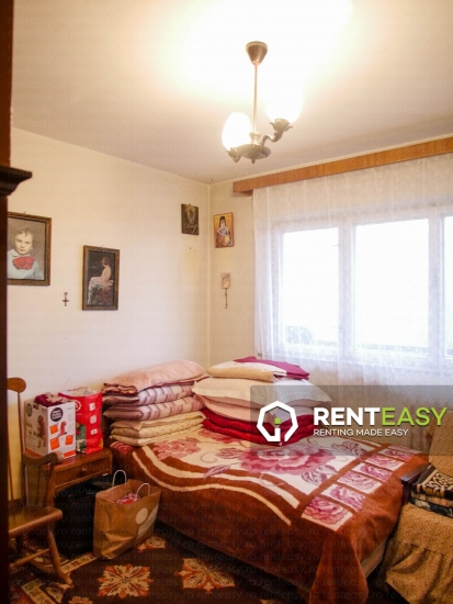 Apartament cu 4 camere de vanzare in zona Stefan cel Mare