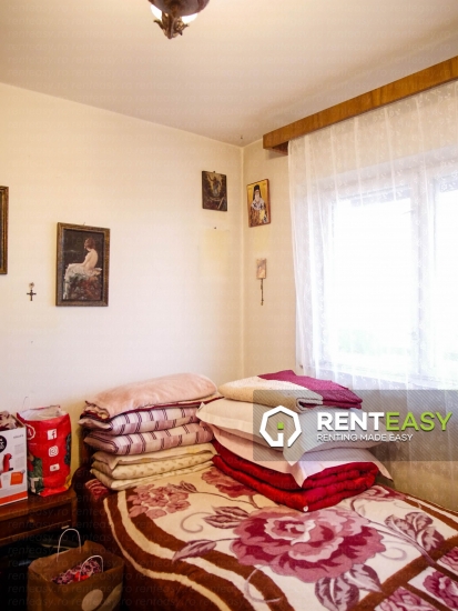 Apartament cu 4 camere de vanzare in zona Stefan cel Mare