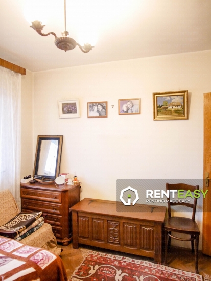 Apartament cu 4 camere de vanzare in zona Stefan cel Mare