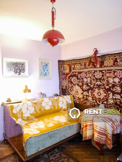 Apartament cu 4 camere de vanzare in zona Stefan cel Mare