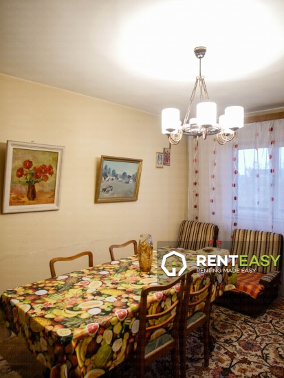 Apartament cu 4 camere de vanzare in zona Stefan cel Mare