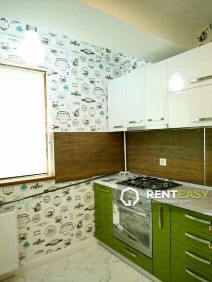 Apartament cu 3 camere de vanzare situat in zona Tatarasi
