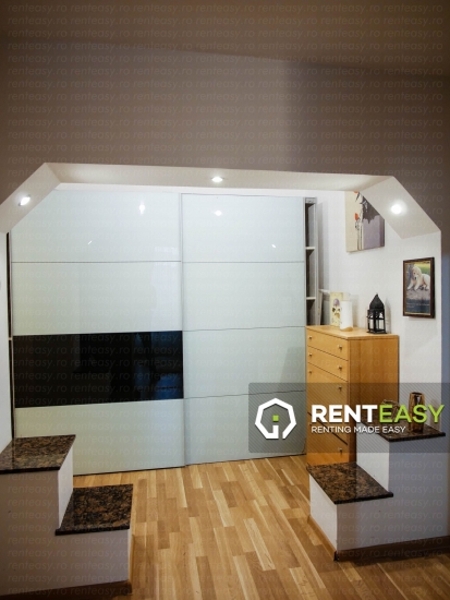 De vanzare!Apartament cu 2 camere decomandat situat in Piata Unirii
