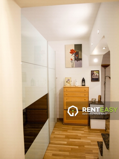 De vanzare!Apartament cu 2 camere decomandat situat in Piata Unirii