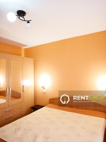 De vanzare!Apartament cu 3 camere situat in Piata Unirii