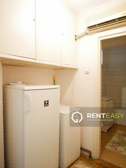 De vanzare!Apartament cu 3 camere situat in zona Piata Unirii