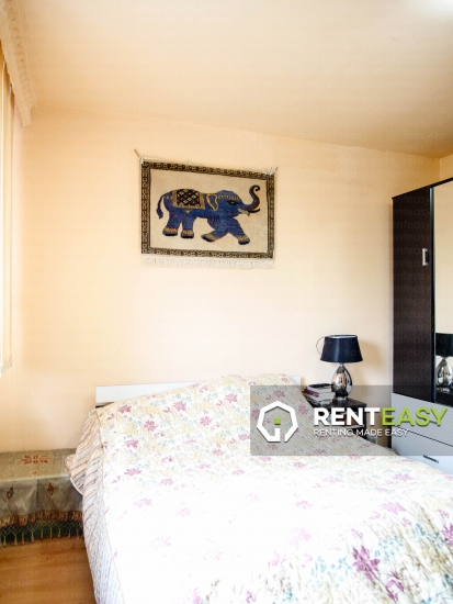 De vanzare!Apartament cu 3 camere decomandat situat in Canta